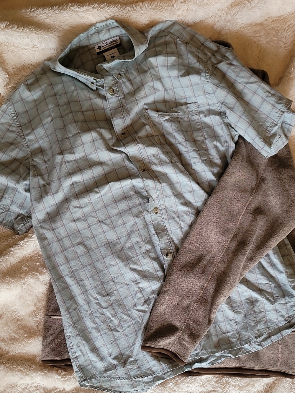 Columbia Light Blue Plaid Short-Sleeve Button-Down Shirt